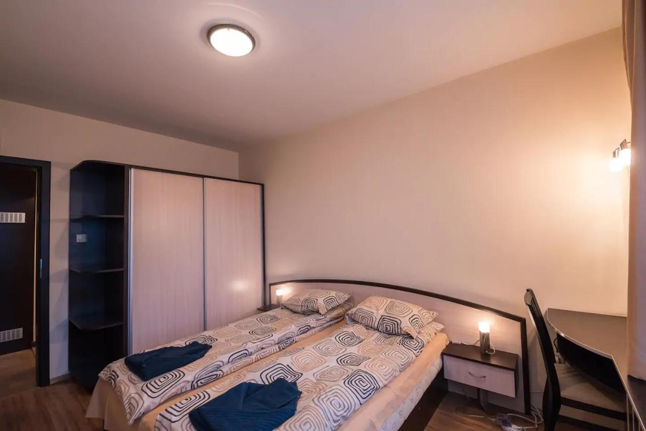 Charming, Fully-Furnished, 2-Bedroom Apartment بانسكو المظهر الخارجي الصورة