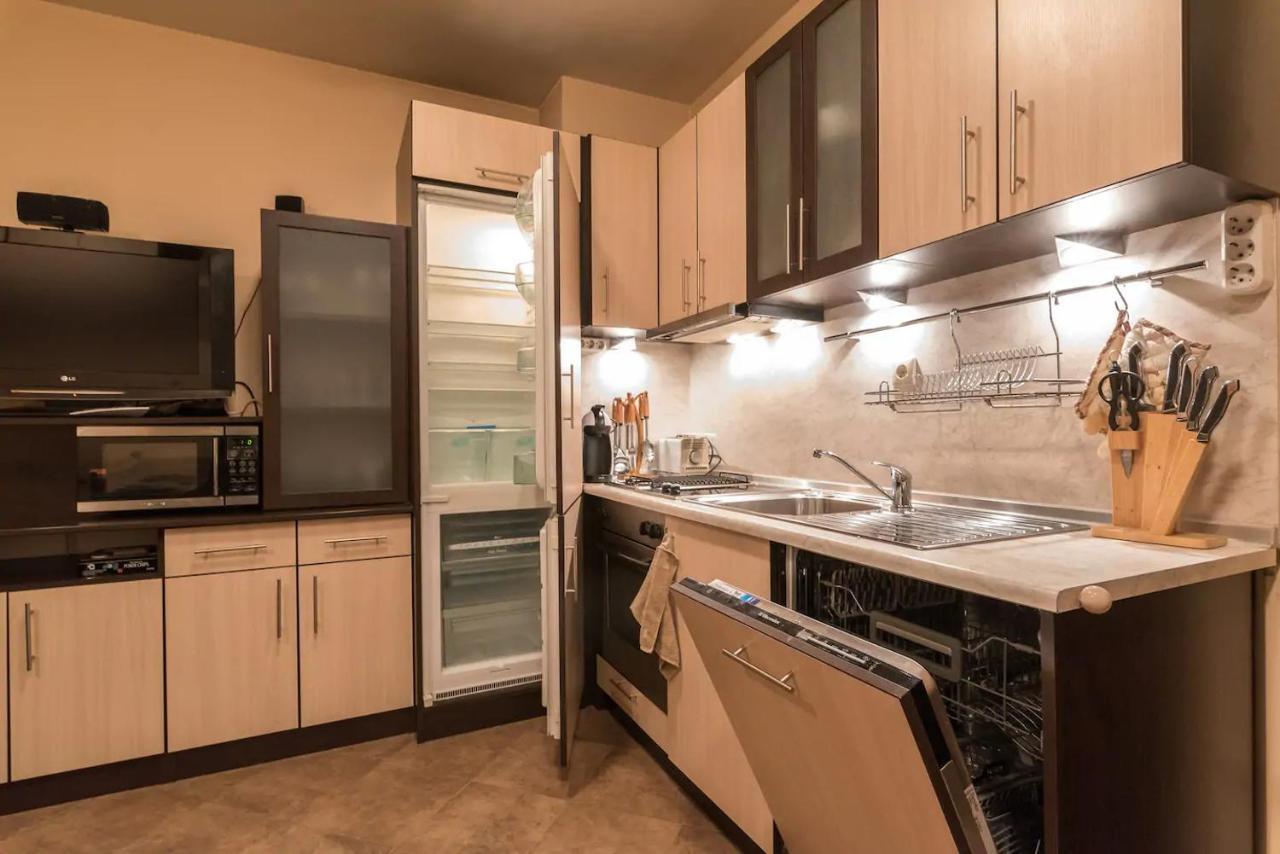 Charming, Fully-Furnished, 2-Bedroom Apartment بانسكو المظهر الخارجي الصورة